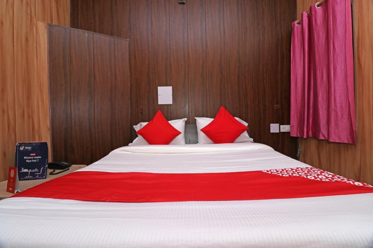 Oyo 27750 Bhagwati Residency Hotel Mirzāpur Exterior foto