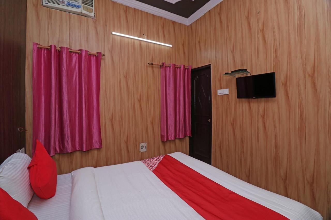 Oyo 27750 Bhagwati Residency Hotel Mirzāpur Exterior foto