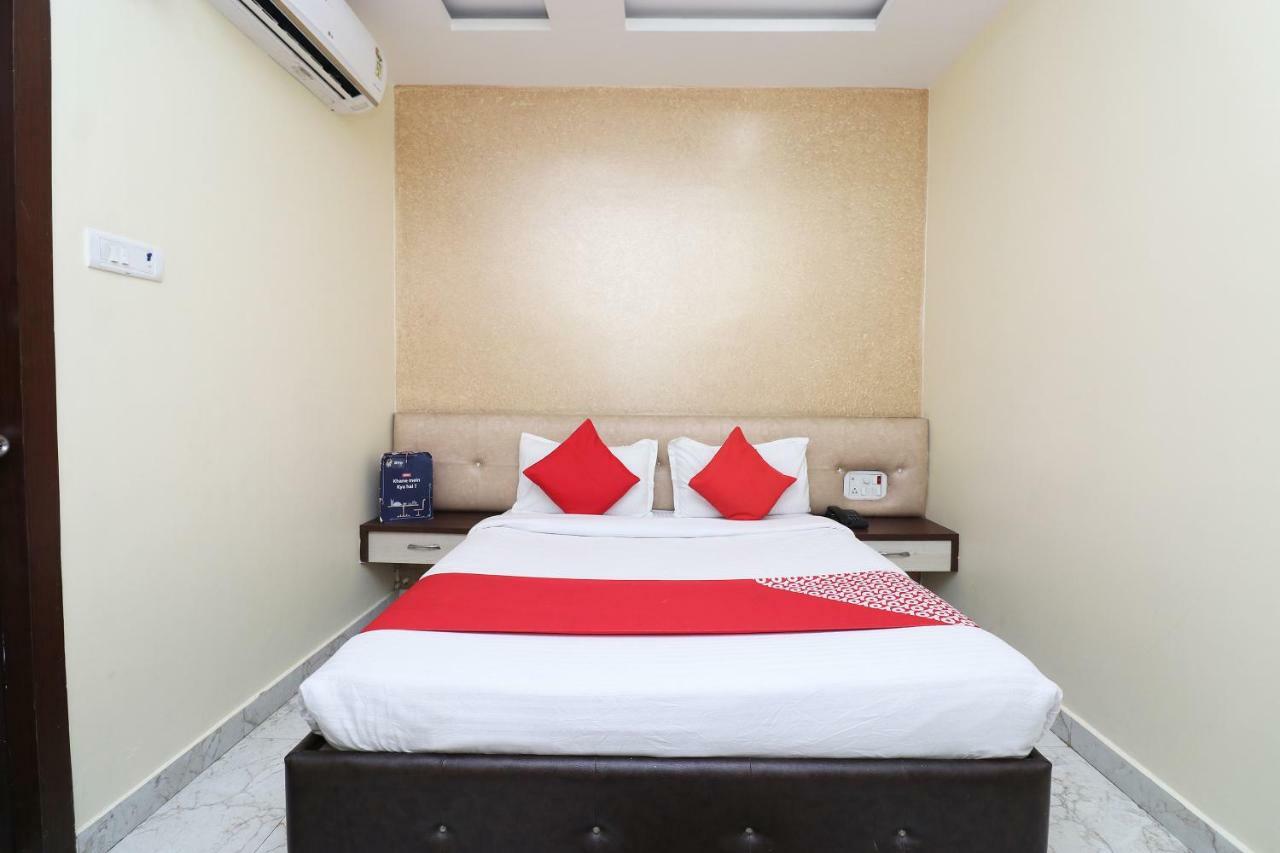 Oyo 27750 Bhagwati Residency Hotel Mirzāpur Exterior foto